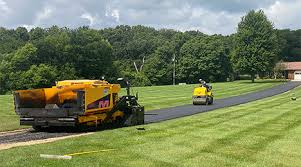 Best Driveway Grading and Leveling  in Southwest Sandhill, TX